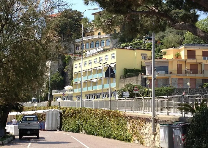Hotel Marina