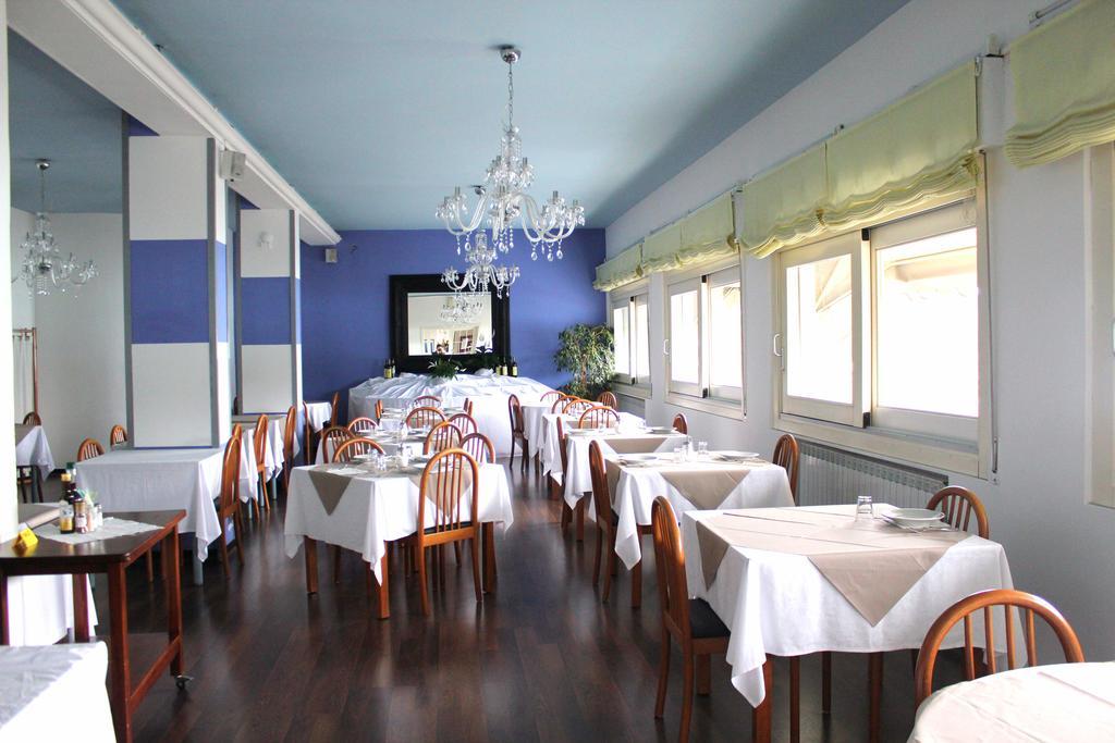 Marina Hotel